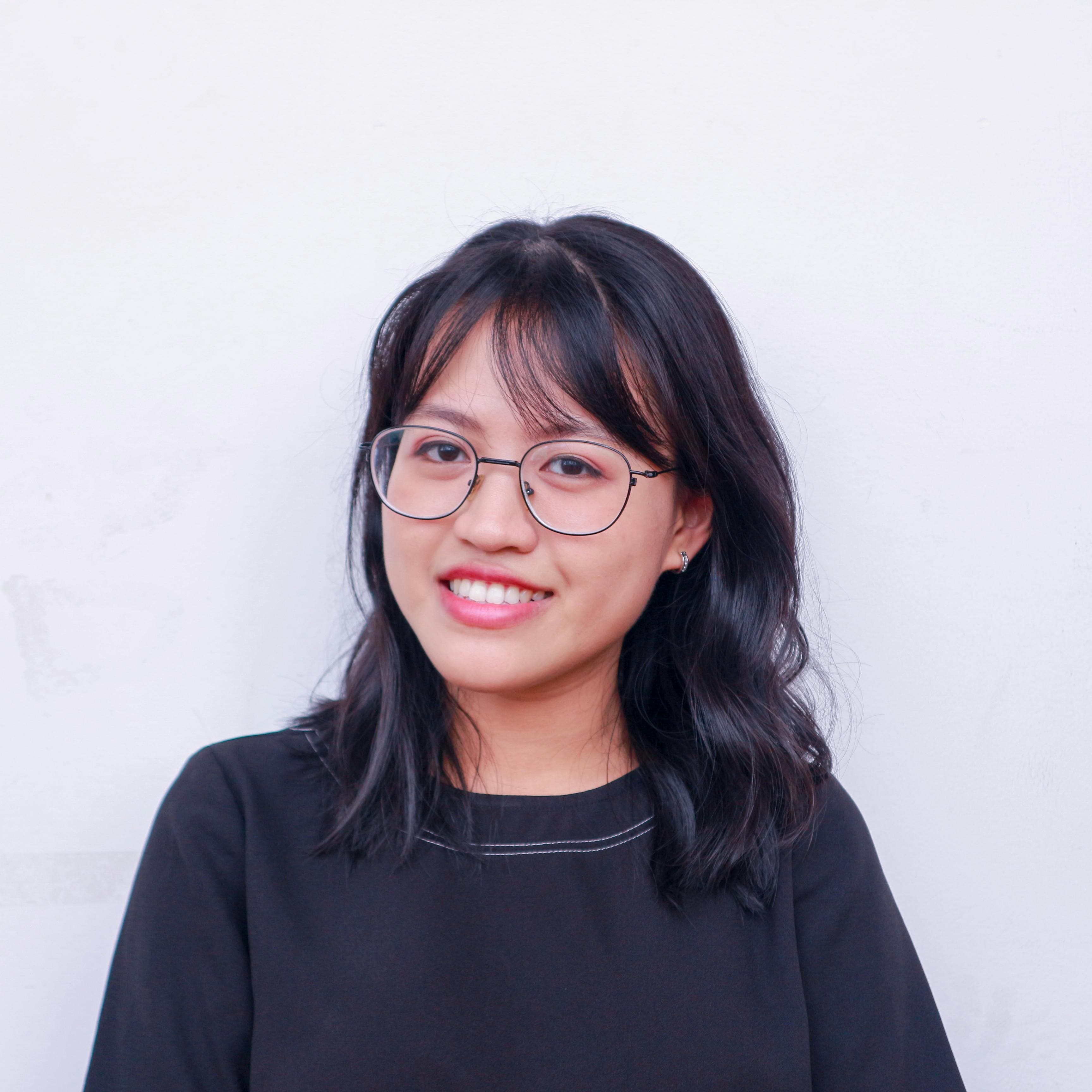 Agatha Widyawati, S.ST., M.Gizi